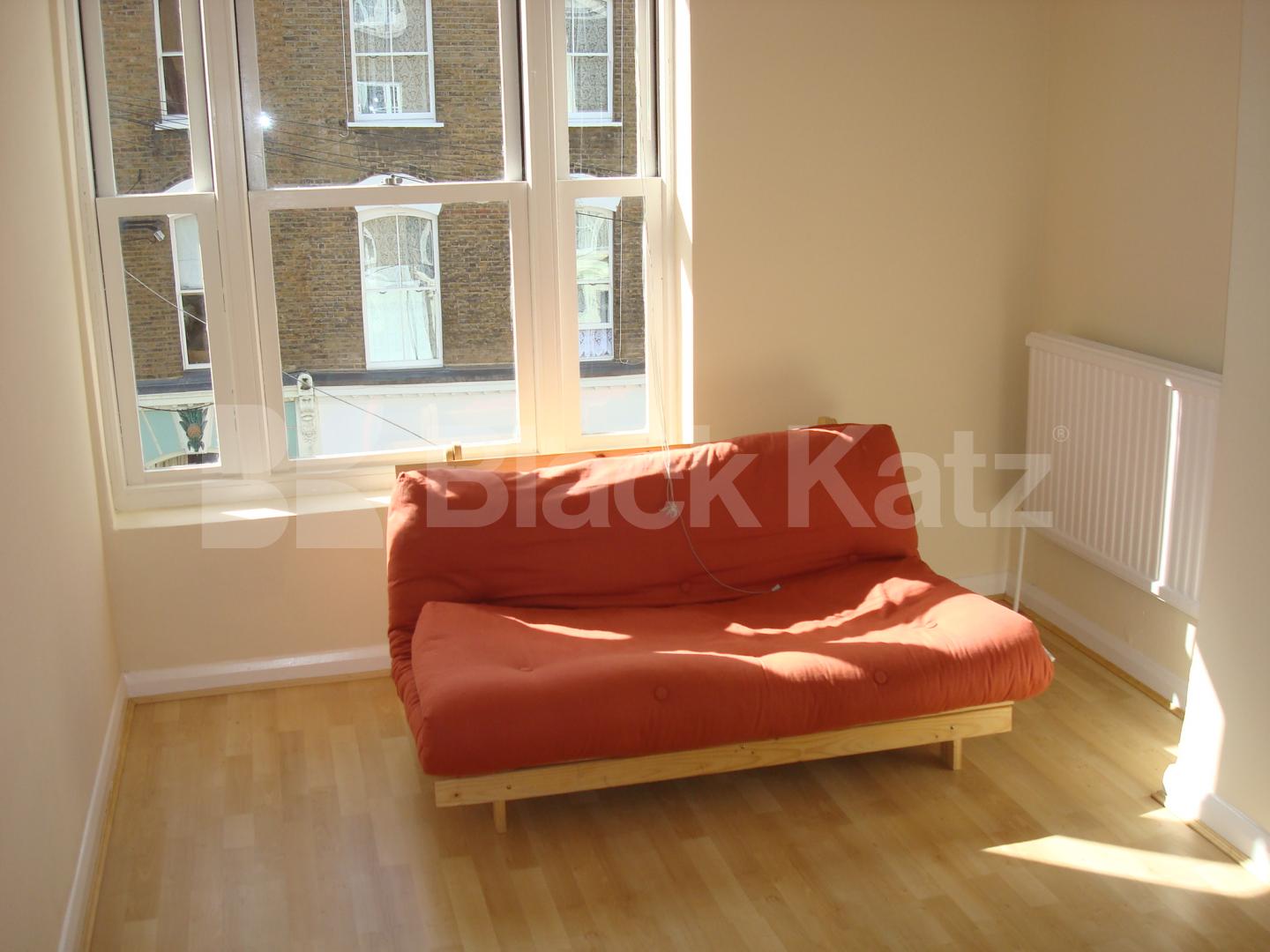 			NEW INSTRUCTION, 1 Bedroom, 1 bath, 1 reception Flat			 Leverton Street, Kentish Town